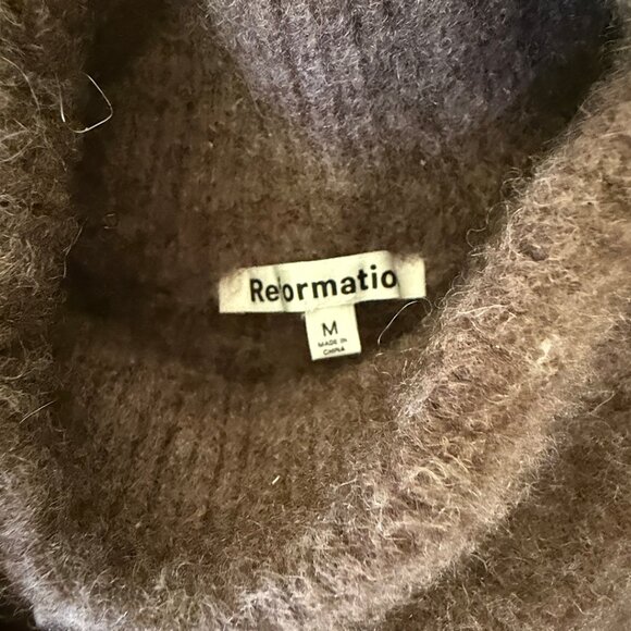 Reformation Cashmere Turtleneck Cropped Sweater - Picture 4 of 4